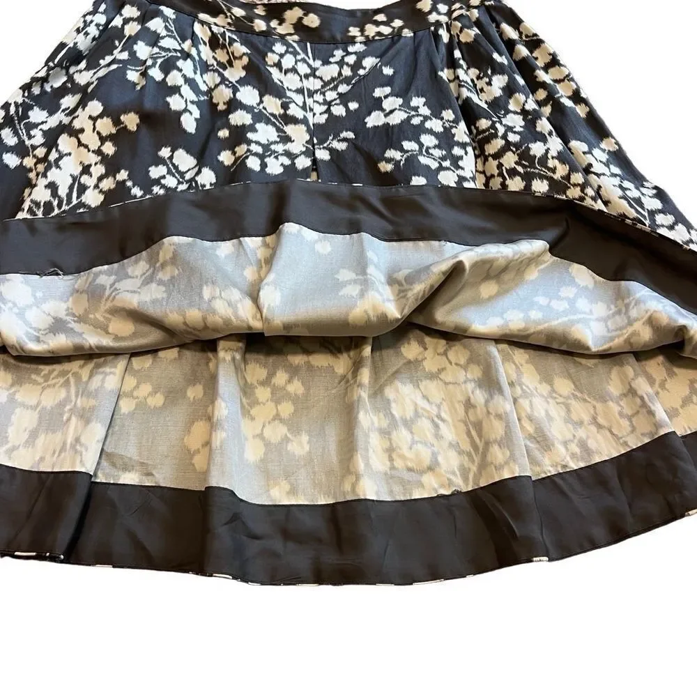 Moulinette Soeurs Grey and White Skirt. Size 2. Great Condition!!